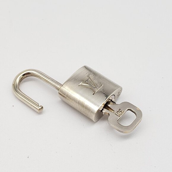 Louis Vuitton Silver Plated Padlock - Picture 7 of 7